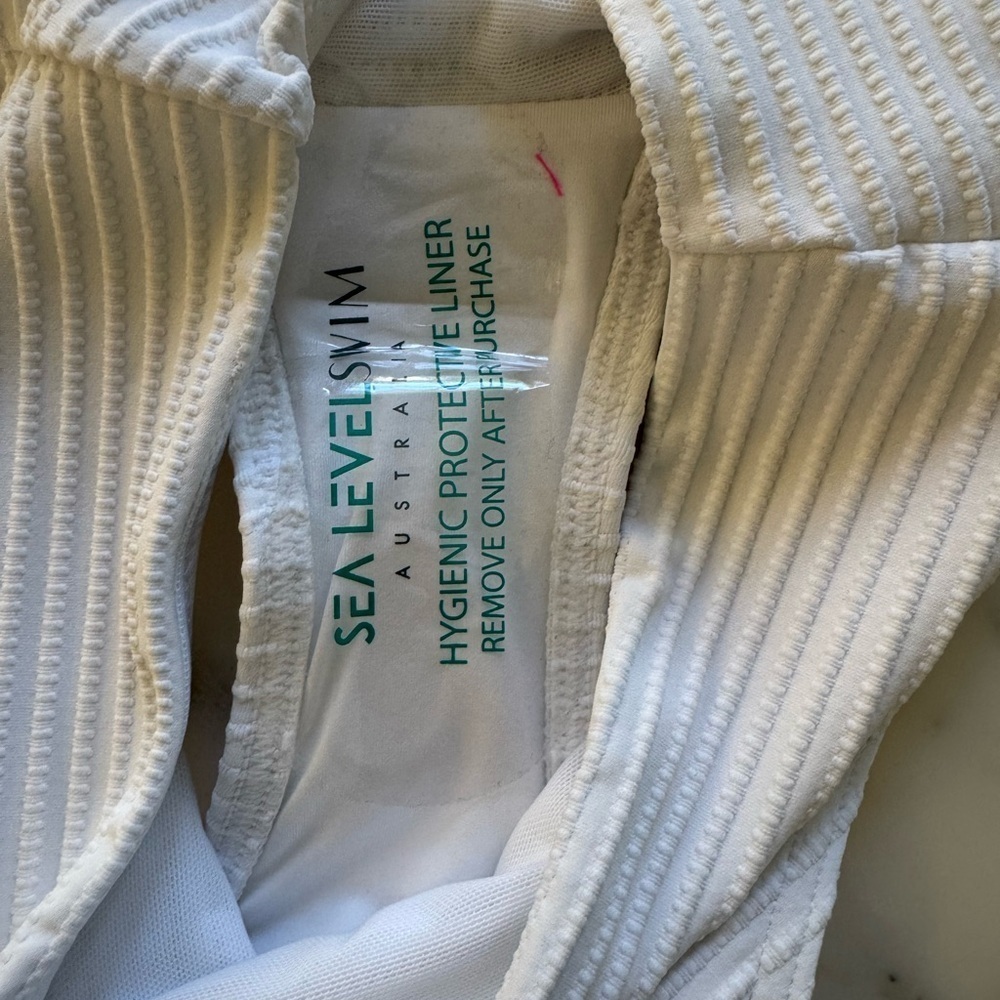 NWT SEA Level White Spinnaker Regular Cheeky Pant Size 6 Bikini Bottoms - Picture 9 of 10